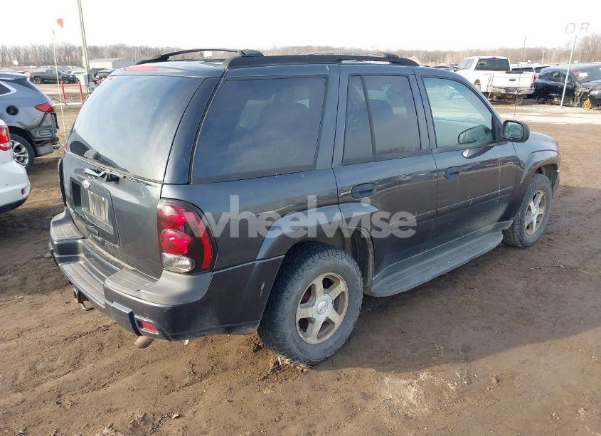 Photo 4 of 2006 Chevrolet Trailblazer LS (VIN 1GNDT13S562202350)