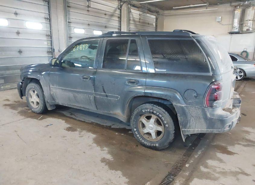 Photo 3 of 2006 Chevrolet Trailblazer LS (VIN 1GNDT13S562278893)
