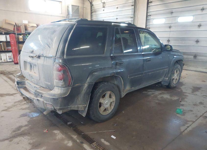 Photo 4 of 2006 Chevrolet Trailblazer LS (VIN 1GNDT13S562278893)