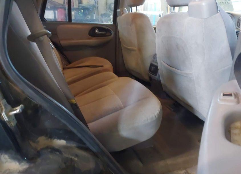 Photo 8 of 2006 Chevrolet Trailblazer LS (VIN 1GNDT13S562278893)