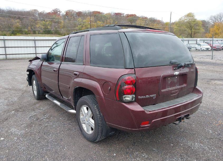 Photo 3 of 2007 Chevrolet Trailblazer LT (VIN 1GNDT13S572195823)
