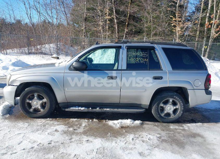 Photo 12 of 2007 Chevrolet Trailblazer LS (VIN 1GNDT13S572246804)