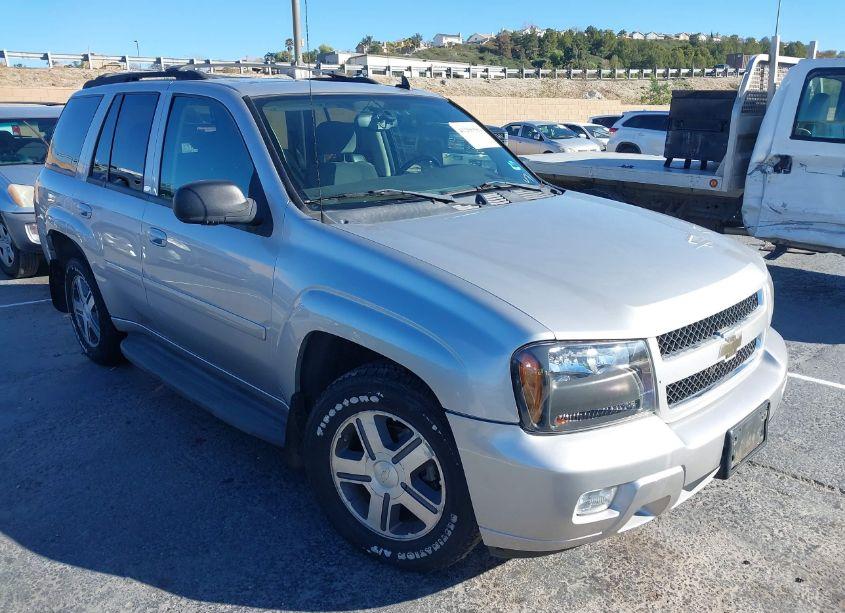2007 Chevrolet Trailblazer LT (VIN 1GNDT13S572309819) main photo