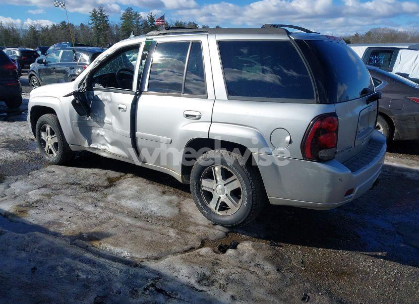 Photo 3 of 2008 Chevrolet Trailblazer LT (VIN 1GNDT13S582157865)