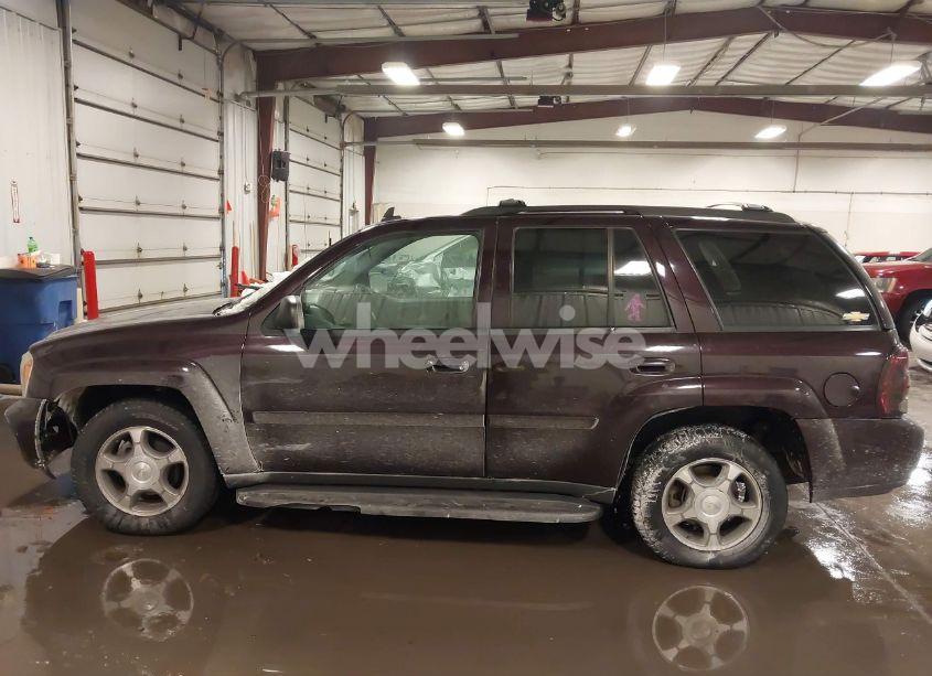 Photo 15 of 2008 Chevrolet Trailblazer LT (VIN 1GNDT13S582199789)