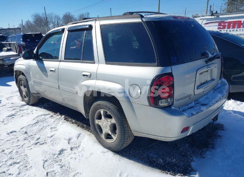 Photo 3 of 2008 Chevrolet Trailblazer LT (VIN 1GNDT13S582247663)