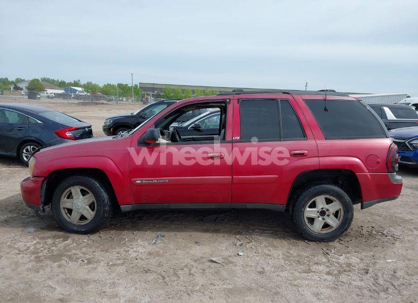 Photo 13 of 2002 Chevrolet Trailblazer LTZ (VIN 1GNDT13S622184578)