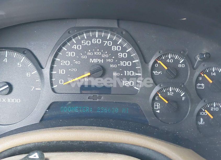 Photo 7 of 2002 Chevrolet Trailblazer LT (VIN 1GNDT13S622264902)