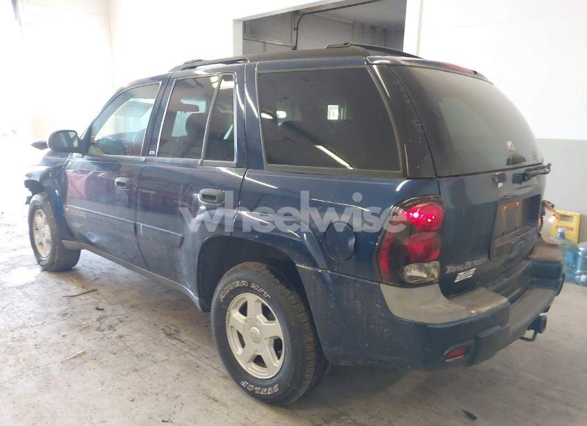 Photo 3 of 2002 Chevrolet Trailblazer LS (VIN 1GNDT13S622499848)