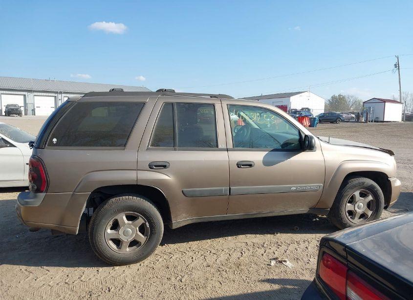 Photo 13 of 2003 Chevrolet Trailblazer LS (VIN 1GNDT13S632122406)