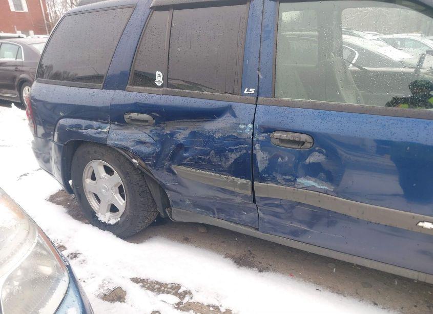 Photo 6 of 2003 Chevrolet Trailblazer LS (VIN 1GNDT13S632158483)