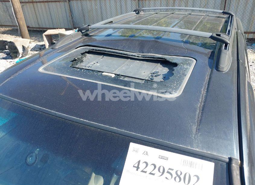 Photo 6 of 2003 Chevrolet Trailblazer LTZ (VIN 1GNDT13S632211599)