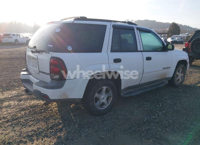 Photo 4 of 2003 Chevrolet Trailblazer LT (VIN 1GNDT13S632228371)