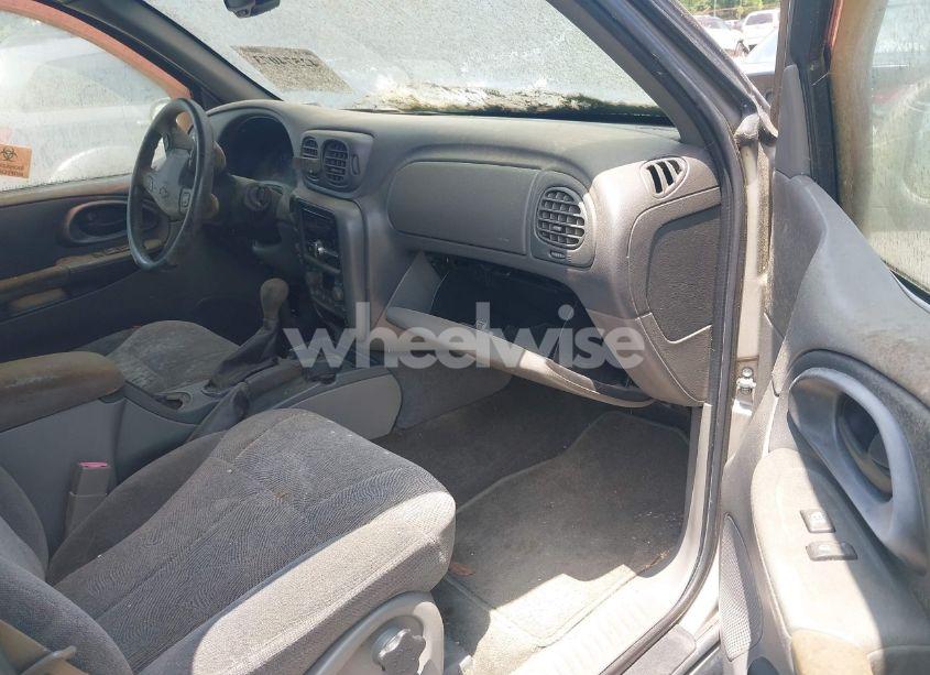 Photo 5 of 2003 Chevrolet Trailblazer LT (VIN 1GNDT13S632391523)