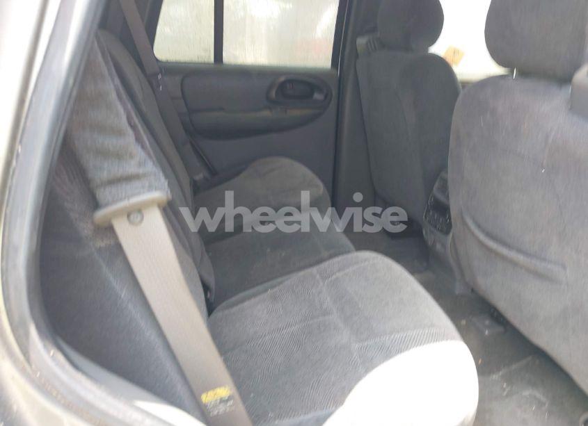 Photo 8 of 2003 Chevrolet Trailblazer LT (VIN 1GNDT13S632391523)