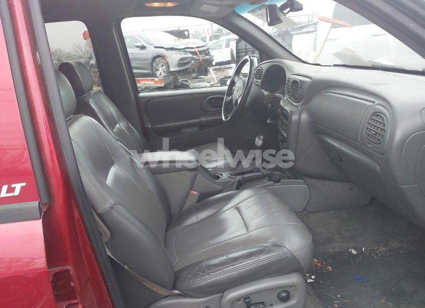 Photo 5 of 2004 Chevrolet Trailblazer LT (VIN 1GNDT13S642123718)