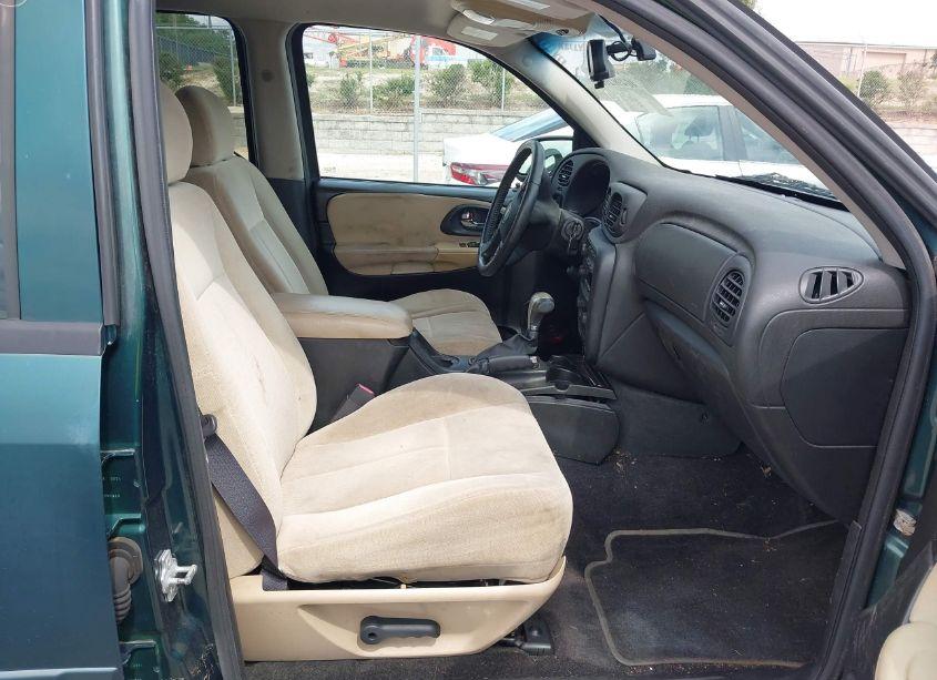 Photo 5 of 2005 Chevrolet Trailblazer LT (VIN 1GNDT13S652210066)