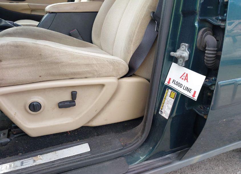 Photo 6 of 2005 Chevrolet Trailblazer LT (VIN 1GNDT13S652210066)