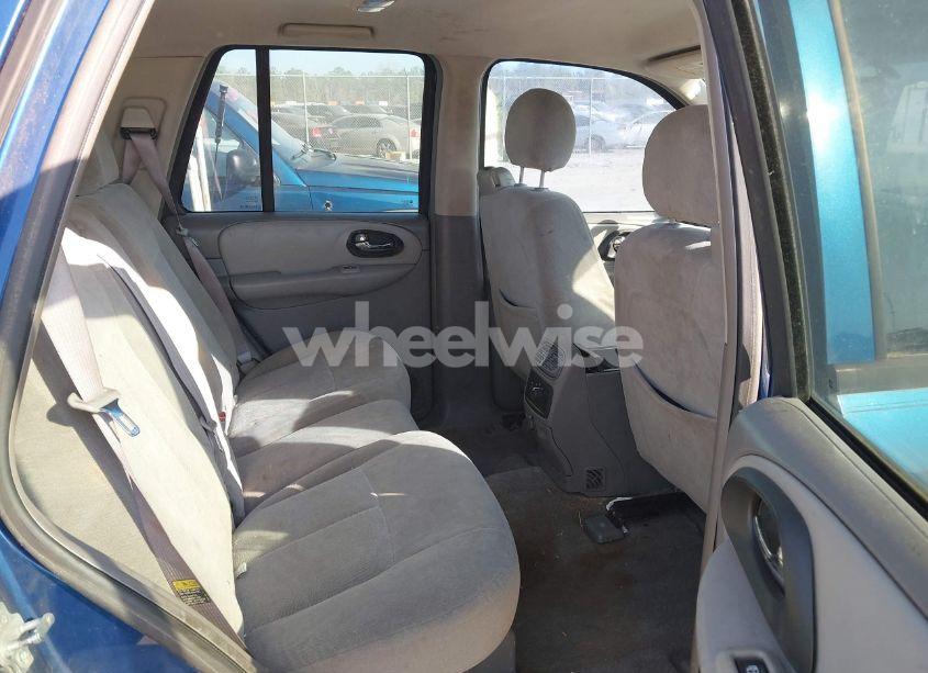 Photo 8 of 2005 Chevrolet Trailblazer LS (VIN 1GNDT13S652213484)
