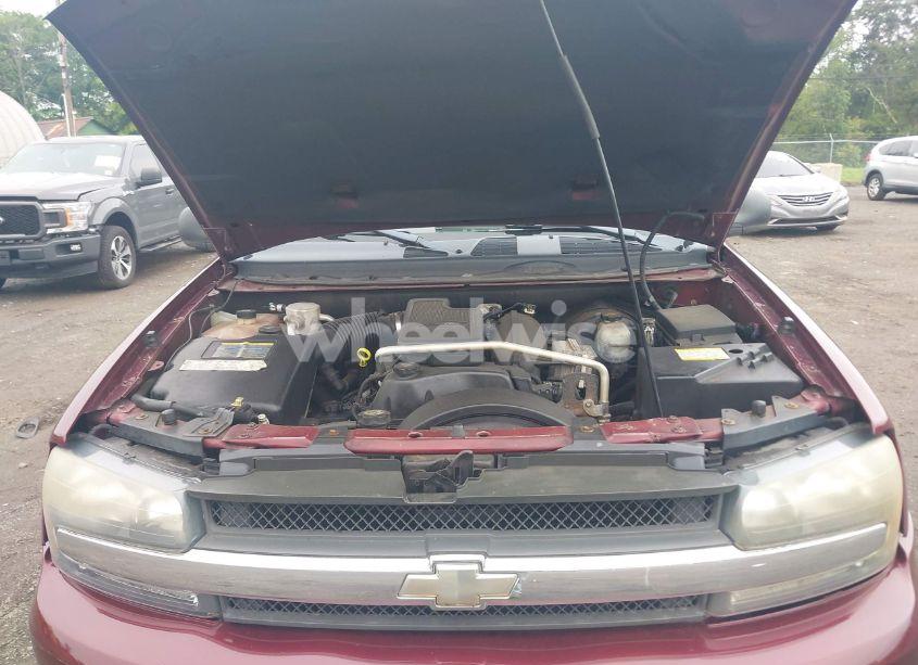 Photo 10 of 2005 Chevrolet Trailblazer LS (VIN 1GNDT13S652253225)