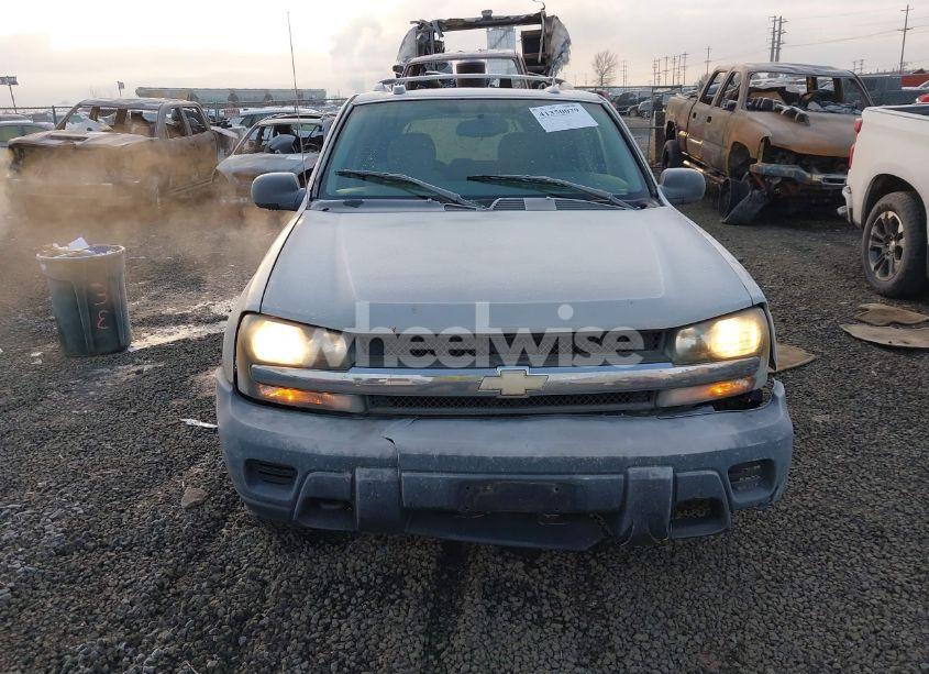 Photo 12 of 2005 Chevrolet Trailblazer LS (VIN 1GNDT13S652264161)
