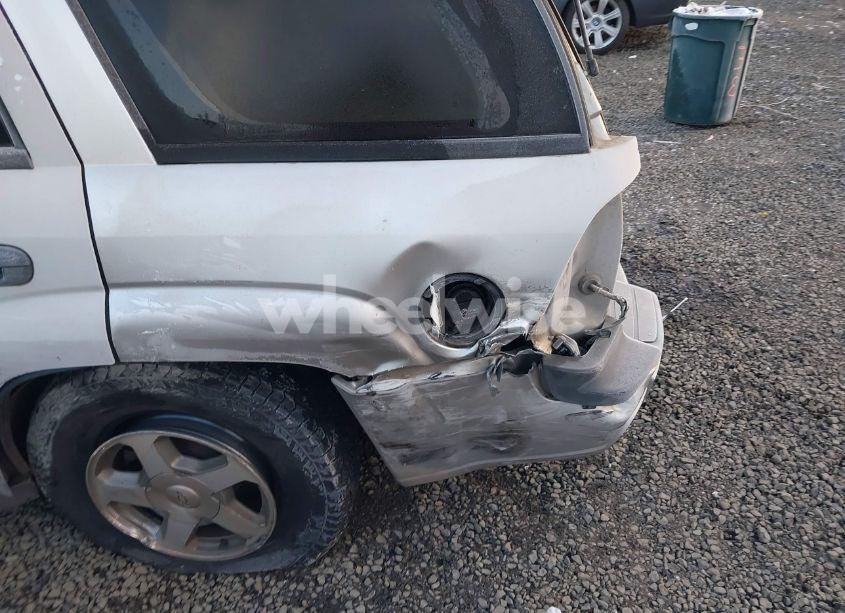 Photo 6 of 2005 Chevrolet Trailblazer LS (VIN 1GNDT13S652264161)