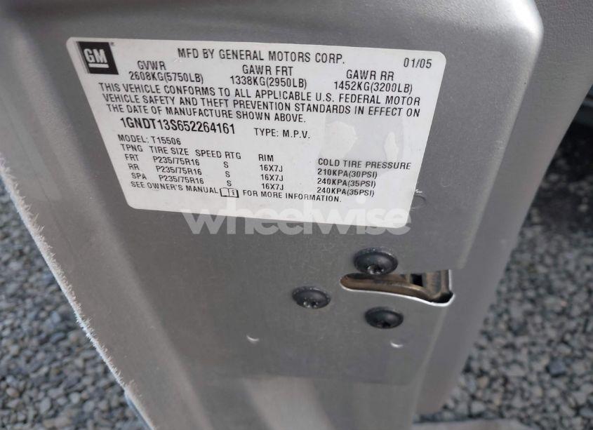 Photo 9 of 2005 Chevrolet Trailblazer LS (VIN 1GNDT13S652264161)