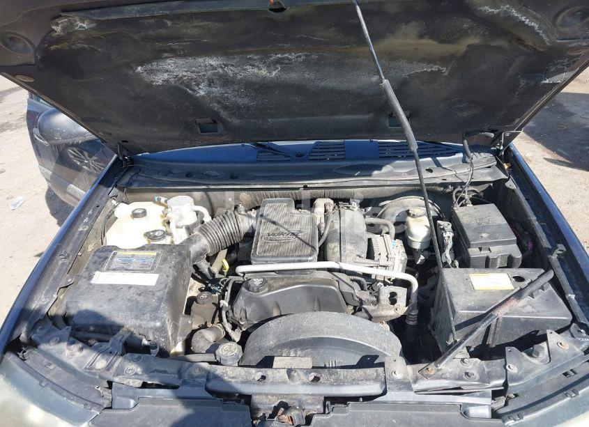 Photo 10 of 2005 Chevrolet Trailblazer LS (VIN 1GNDT13S652380184)