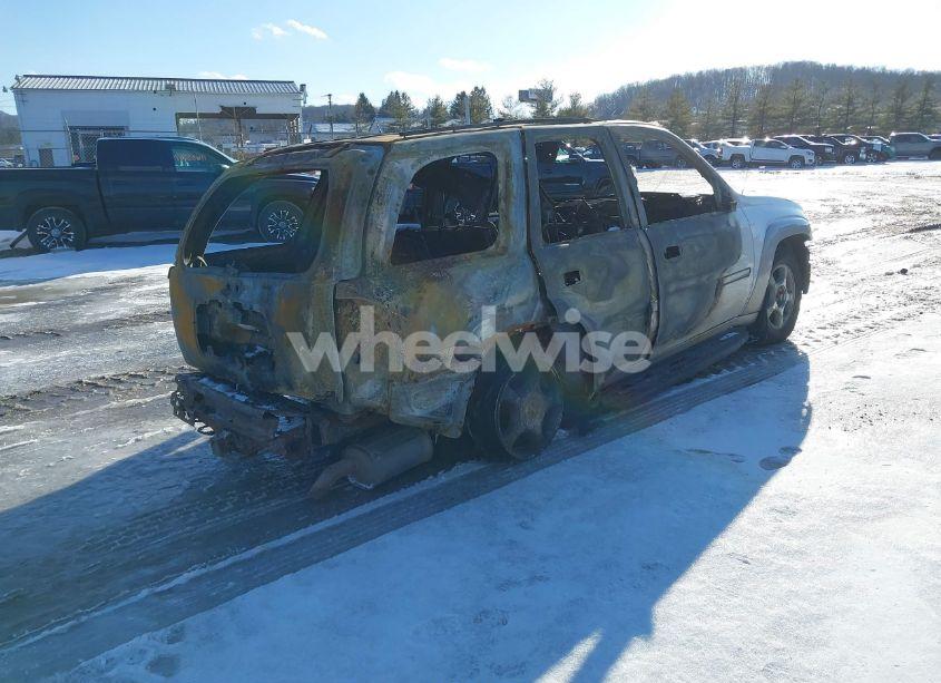 Photo 4 of 2006 Chevrolet Trailblazer LT (VIN 1GNDT13S662102631)