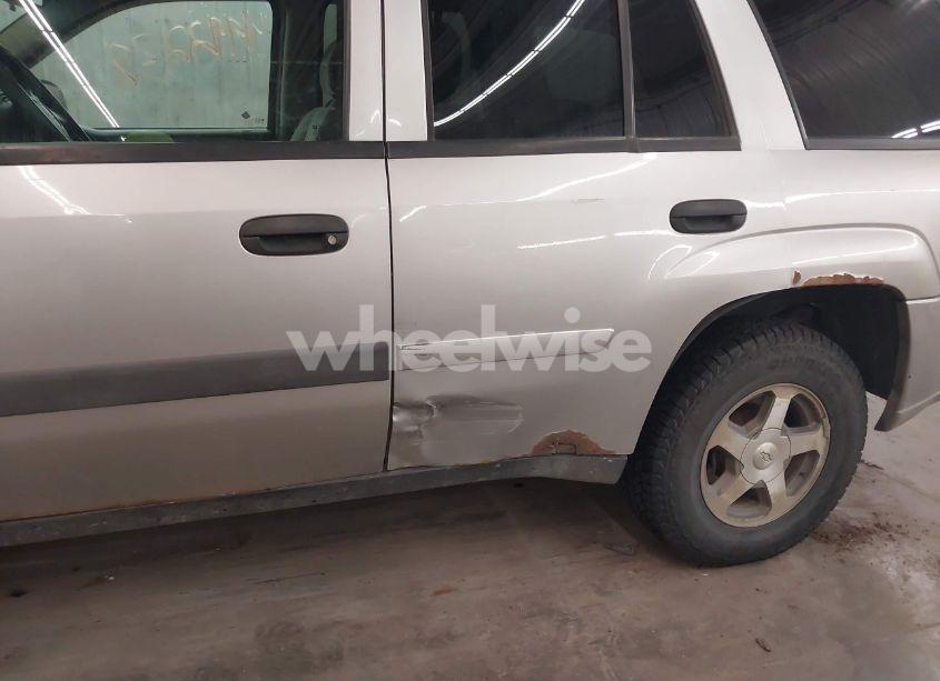 Photo 6 of 2006 Chevrolet Trailblazer LS (VIN 1GNDT13S662135807)