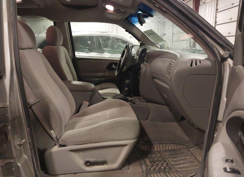 Photo 5 of 2006 Chevrolet Trailblazer LS (VIN 1GNDT13S662283830)