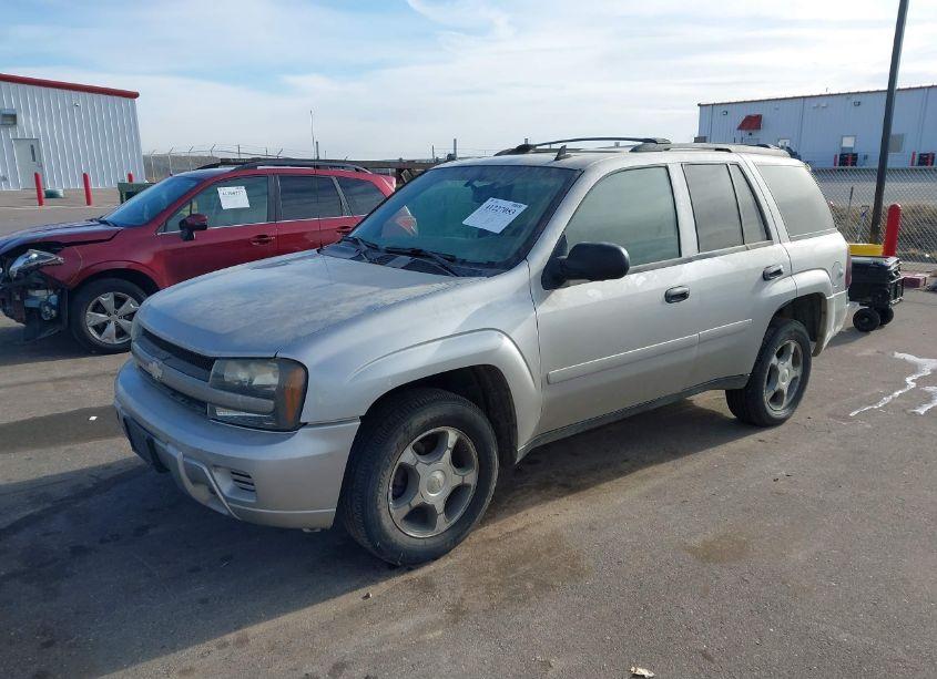 Photo 2 of 2007 Chevrolet Trailblazer LS (VIN 1GNDT13S672262204)