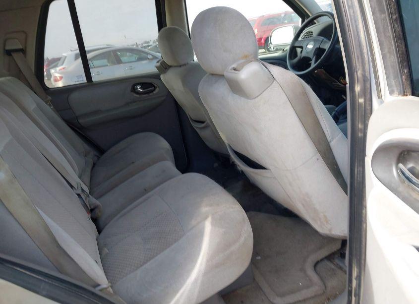 Photo 8 of 2007 Chevrolet Trailblazer LS (VIN 1GNDT13S672262204)