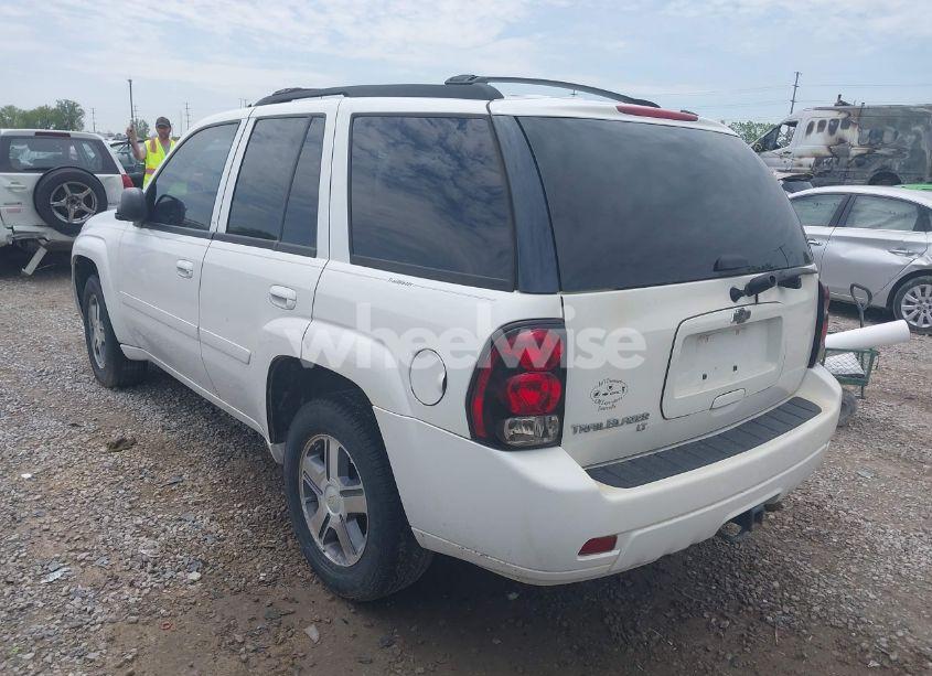 Photo 3 of 2008 Chevrolet Trailblazer LT (VIN 1GNDT13S682200464)