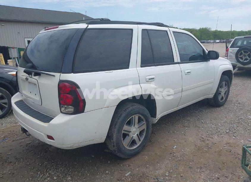 Photo 4 of 2008 Chevrolet Trailblazer LT (VIN 1GNDT13S682200464)