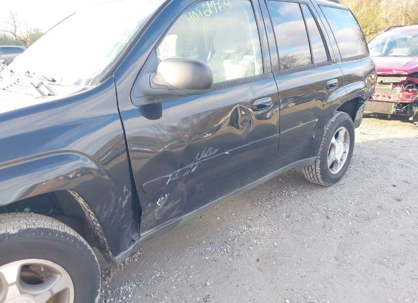 Photo 6 of 2008 Chevrolet Trailblazer LT (VIN 1GNDT13S682245825)