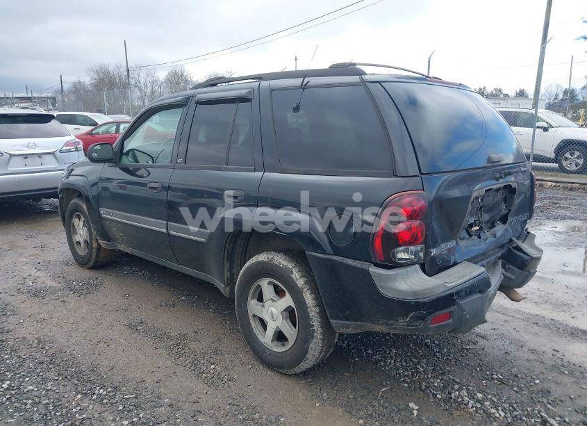 Photo 3 of 2002 Chevrolet Trailblazer LT (VIN 1GNDT13S722185786)