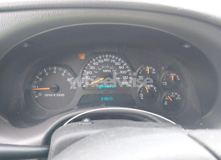 Photo 7 of 2002 Chevrolet Trailblazer LT (VIN 1GNDT13S722185786)