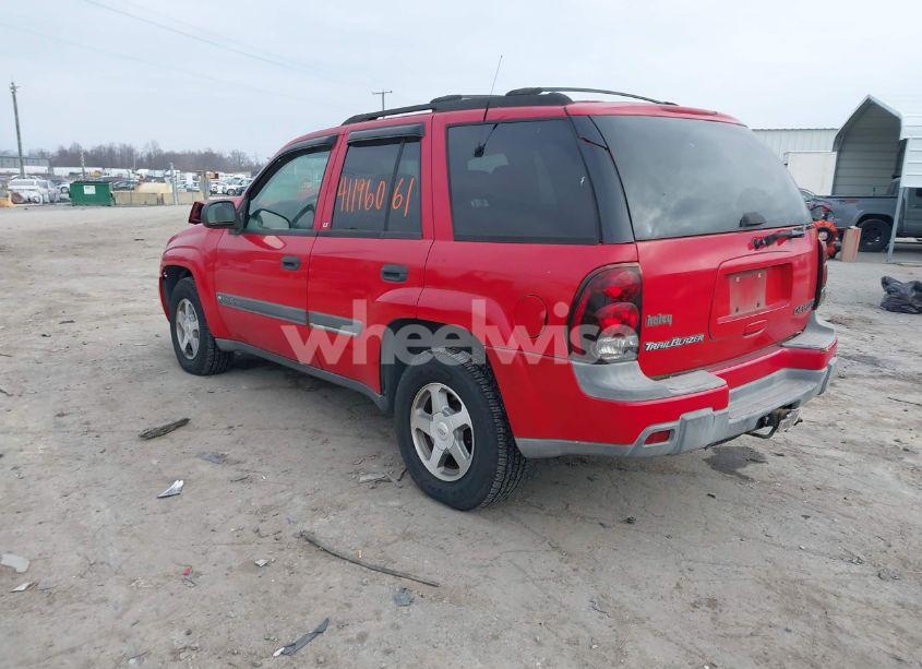 Photo 3 of 2002 Chevrolet Trailblazer LT (VIN 1GNDT13S722190650)