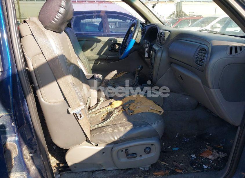 Photo 5 of 2002 Chevrolet Trailblazer LTZ (VIN 1GNDT13S722210122)