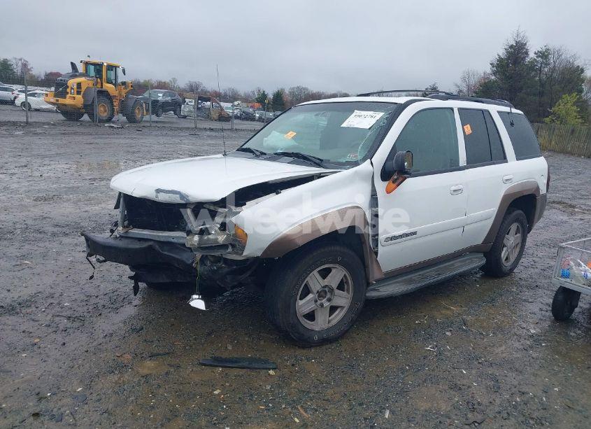 Photo 2 of 2002 Chevrolet Trailblazer LTZ (VIN 1GNDT13S722232170)