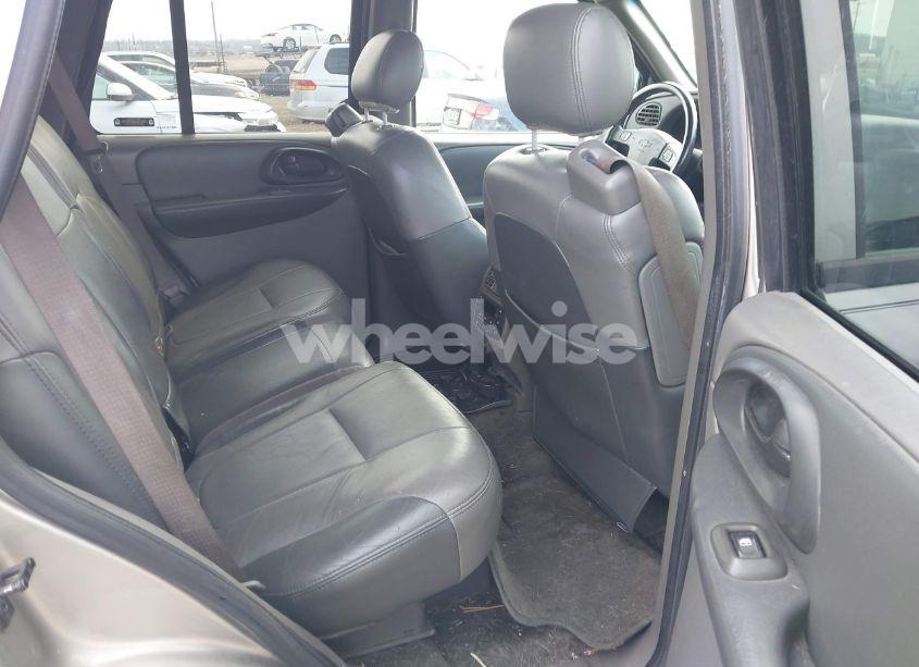 Photo 8 of 2002 Chevrolet Trailblazer LTZ (VIN 1GNDT13S722430411)