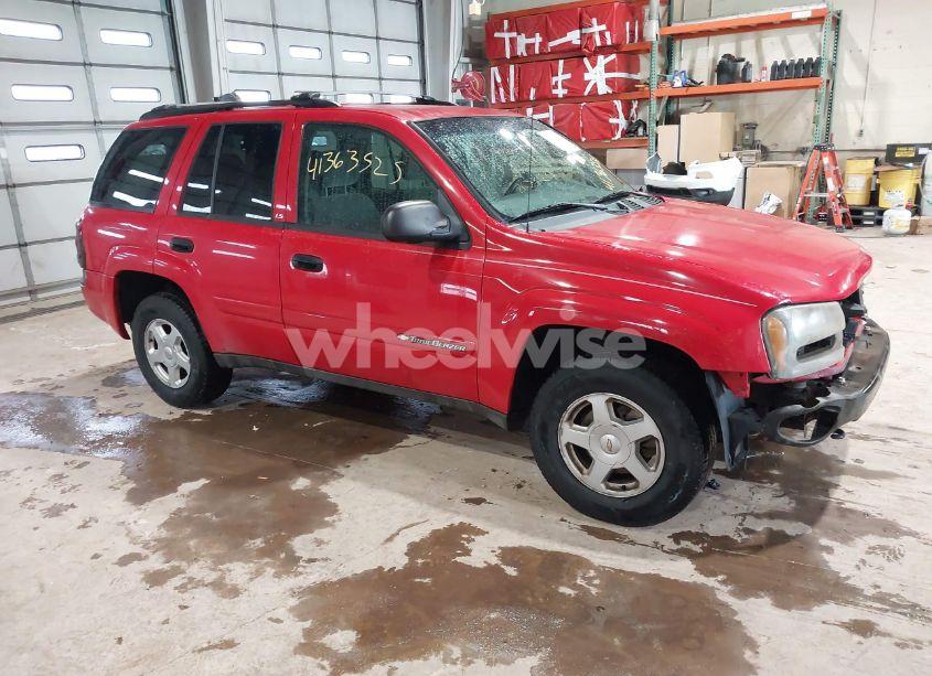 2002 Chevrolet Trailblazer LS (VIN 1GNDT13S722502286) main photo