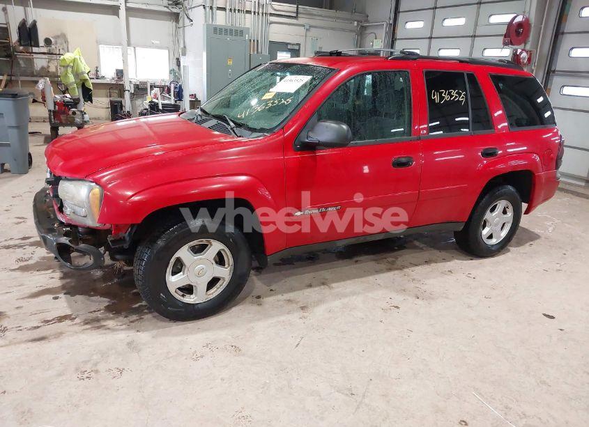 Photo 2 of 2002 Chevrolet Trailblazer LS (VIN 1GNDT13S722502286)