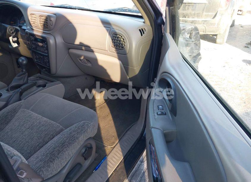 Photo 5 of 2003 Chevrolet Trailblazer LS (VIN 1GNDT13S732132362)