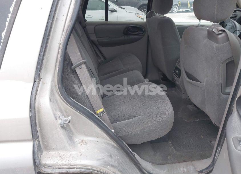 Photo 8 of 2003 Chevrolet Trailblazer LT (VIN 1GNDT13S732161375)