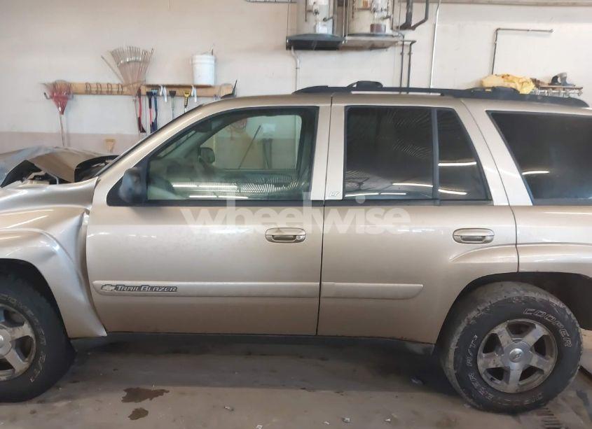 Photo 15 of 2004 Chevrolet Trailblazer LT (VIN 1GNDT13S742273188)