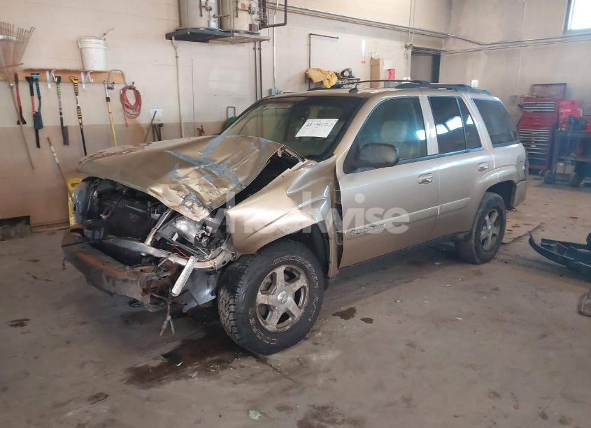 Photo 2 of 2004 Chevrolet Trailblazer LT (VIN 1GNDT13S742273188)