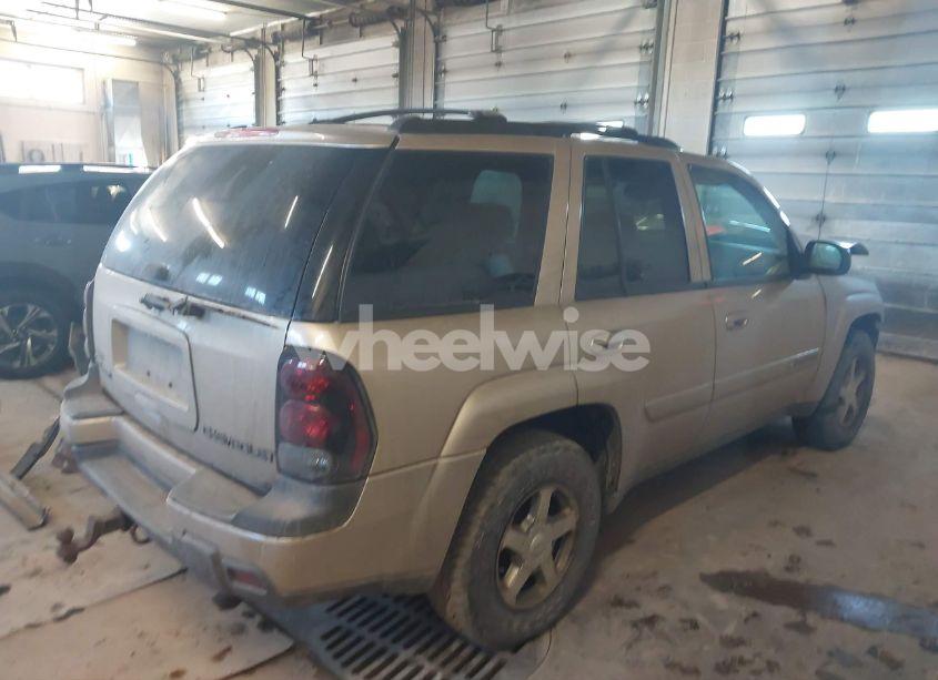 Photo 4 of 2004 Chevrolet Trailblazer LT (VIN 1GNDT13S742273188)