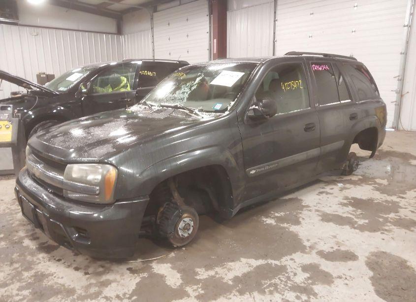 Photo 2 of 2004 Chevrolet Trailblazer LS (VIN 1GNDT13S742330814)